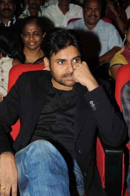 Attarintiki-Daredi-Thank-You-Meeting